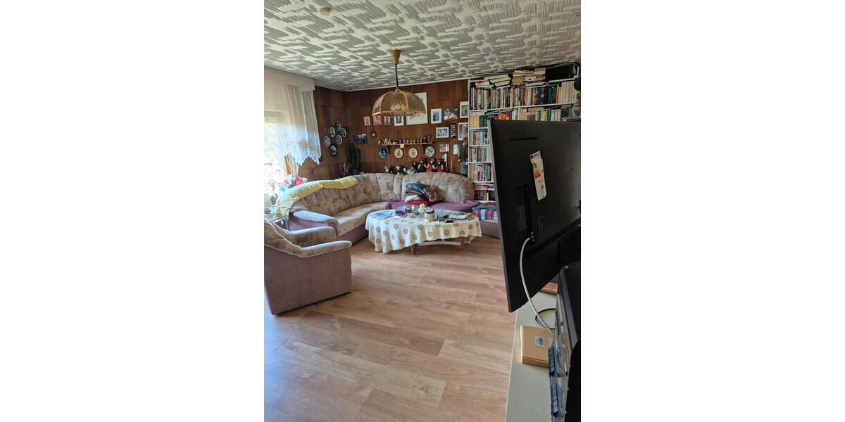 Mehrfamilienhaus, Wohnhaus Prichsenstadt - 9 Zimmer, 160 m&sup2;, 220.000&euro; | Angebot:26142774