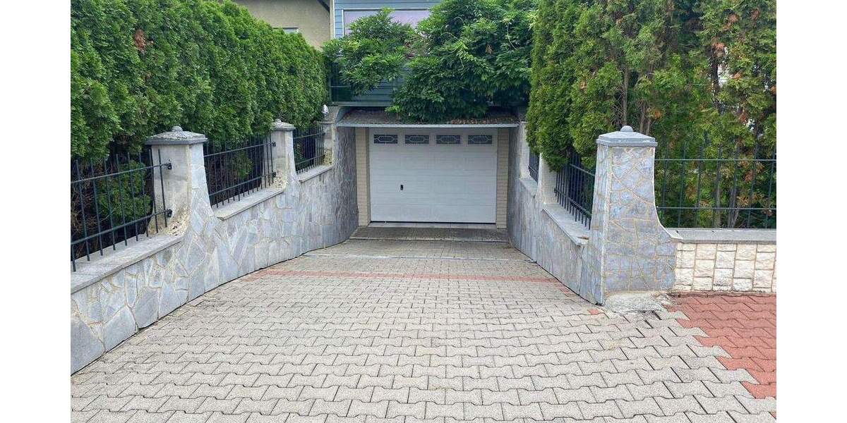 Einfamilienhaus Kitzingen - 7 Zimmer, 287 m&sup2;, 719.000&euro; | Angebot:25987663