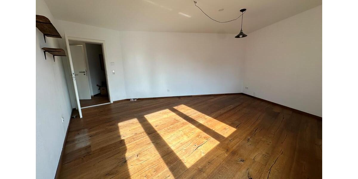 Etagenwohnung Würzburg Sanderau - 2 Zimmer, 68 m&sup2;, 297.500&euro; | Angebot:26324208