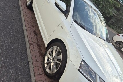 Skoda Octavia 135.000 km 13.500 € Würzburg 97070