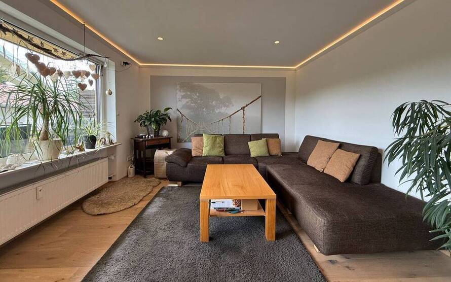 Attraktives Wohnen in Veitshöchheim Frisch sanierte 4-Zimmer-Wohnung zum Kauf!