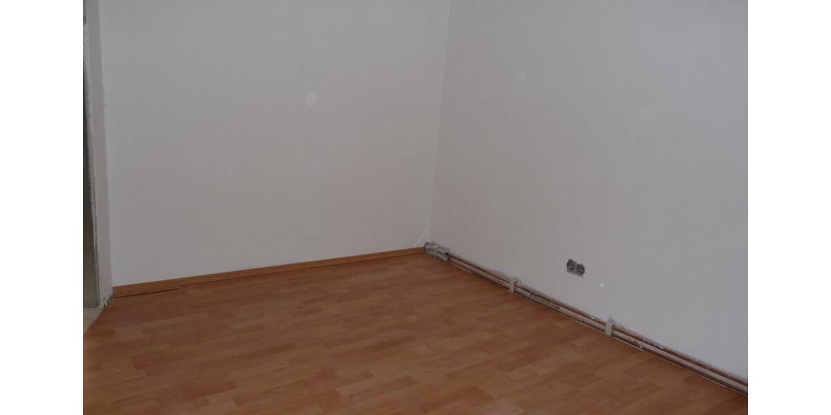 2-Zimmer-Wohnung im 1. OG in Ochsenfurt für Nichtraucher 2 zimmer