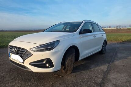 Hyundai i30 118.000 km 13.000 &euro; Kürnach 97273