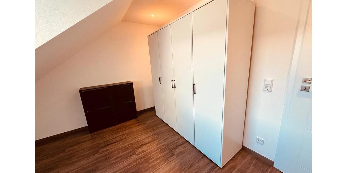 Dachgeschoßwohnung Marktheidenfeld - 3 Zimmer, 85 m&sup2;, 1.690&euro; | Angebot:26594895