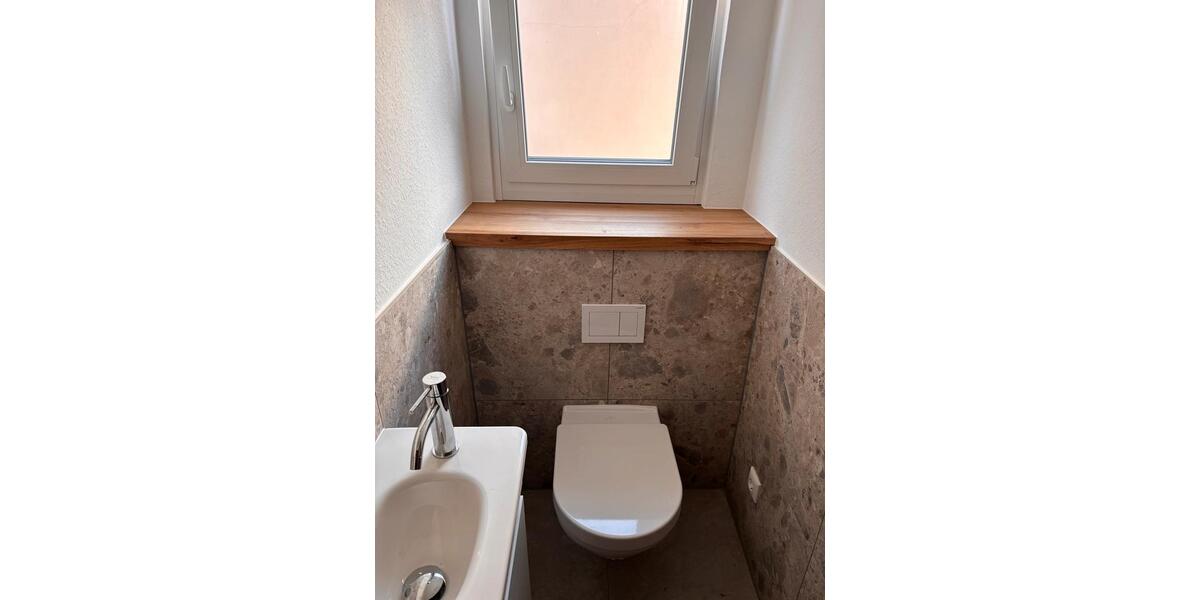 Einfamilienhaus Rödelsee - 5 Zimmer, 185 m&sup2;, 1.500&euro; | Angebot:27615605
