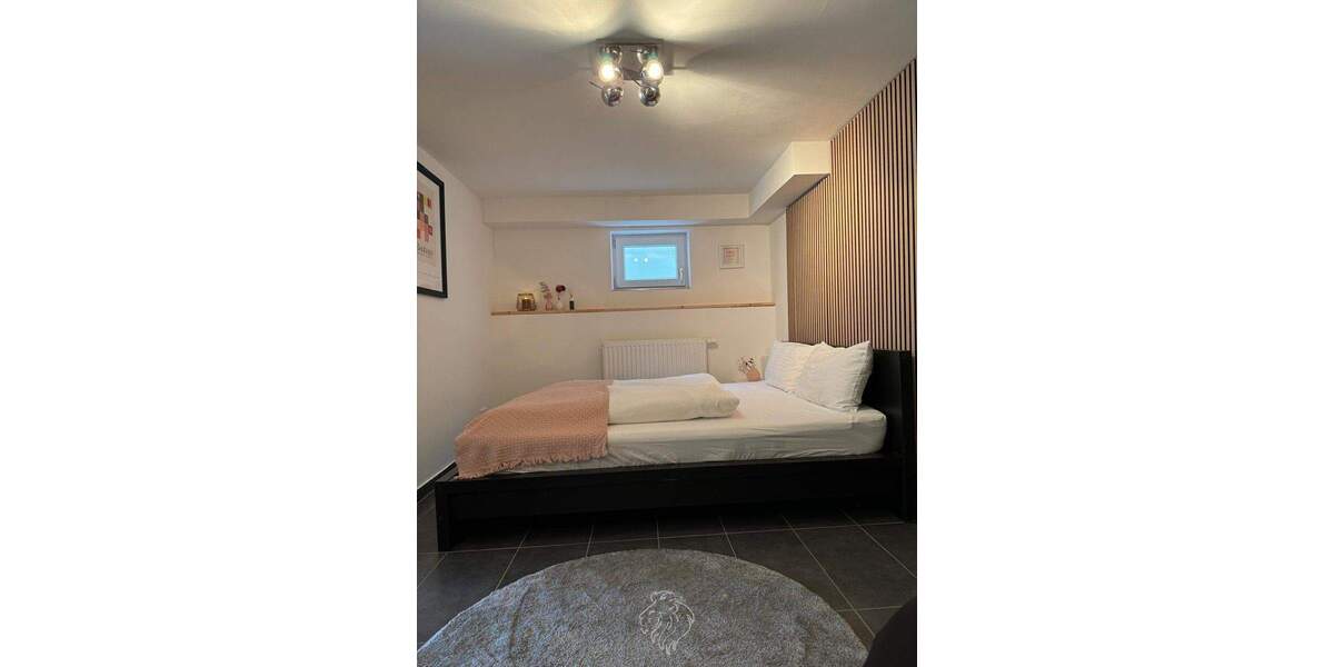 Bungalow Würzburg Steinbachtal - 4 Zimmer, 165 m&sup2;, 790.000&euro; | Angebot:25819832