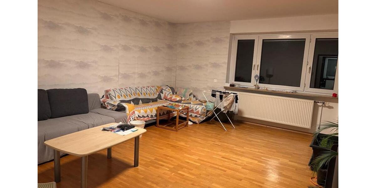 Etagenwohnung Würzburg Dürrbachau - 5 Zimmer, 107 m&sup2;, 1.450&euro; | Angebot:25204912