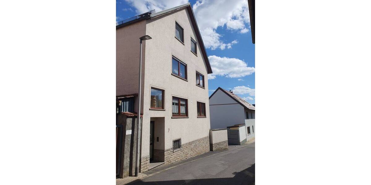 Mehrfamilienhaus, Wohnhaus Leinach - 7 Zimmer, 179 m&sup2;, 399.000&euro; | Angebot:24822289