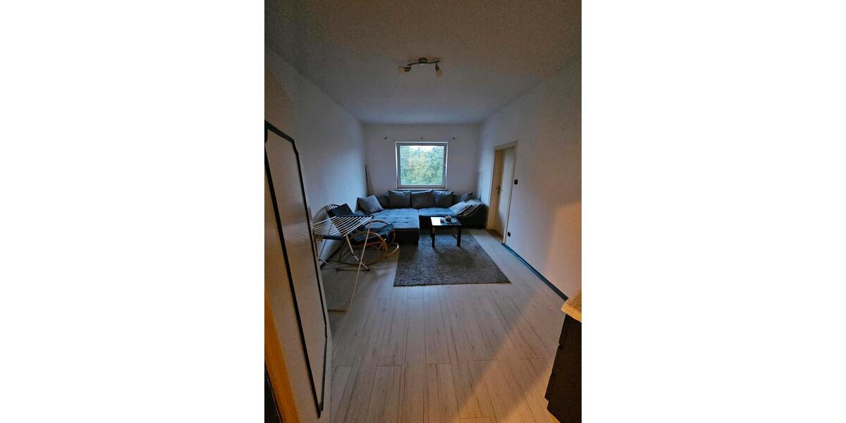 Etagenwohnung Gaukönigshofen - 5 Zimmer, 136 m&sup2;, 400&euro; | Angebot:25827672