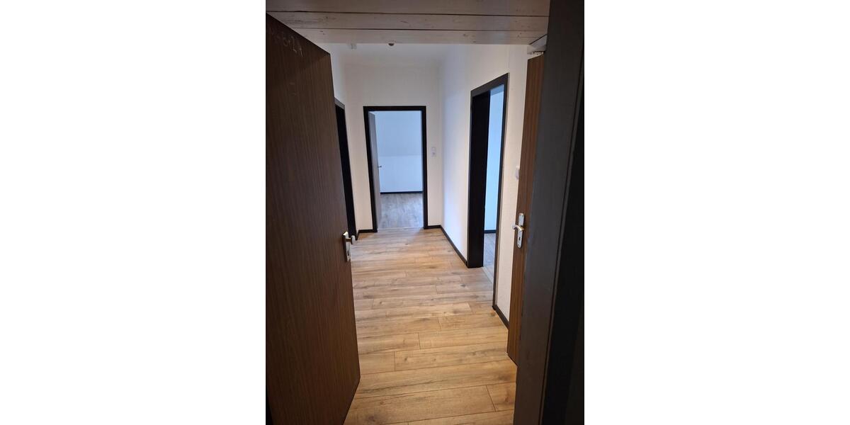 Dachgeschoßwohnung Würzburg Steinbachtal - 2 Zimmer, 62 m&sup2;, 850&euro; | Angebot:25303486