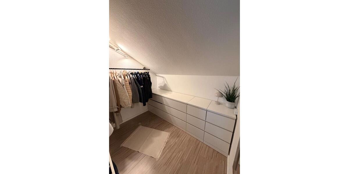 Dachgeschoßwohnung Kitzingen - 1.5 Zimmer, 58 m&sup2;, 160.000&euro; | Angebot:26320587