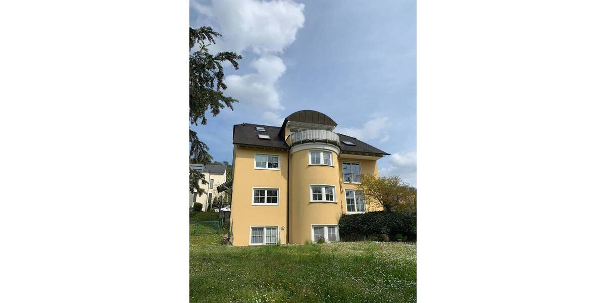 Etagenwohnung Sommerhausen - 3 Zimmer, 88 m&sup2;, 870&euro; | Angebot:26826822
