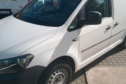 VW Caddy 194.620 km 6.890 € Würzburg-Estenfeld 97230