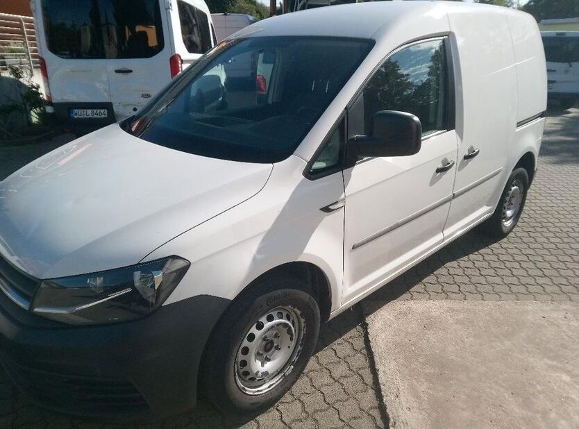 VW Caddy 194.620 km 6.890 € Würzburg-Estenfeld 97230