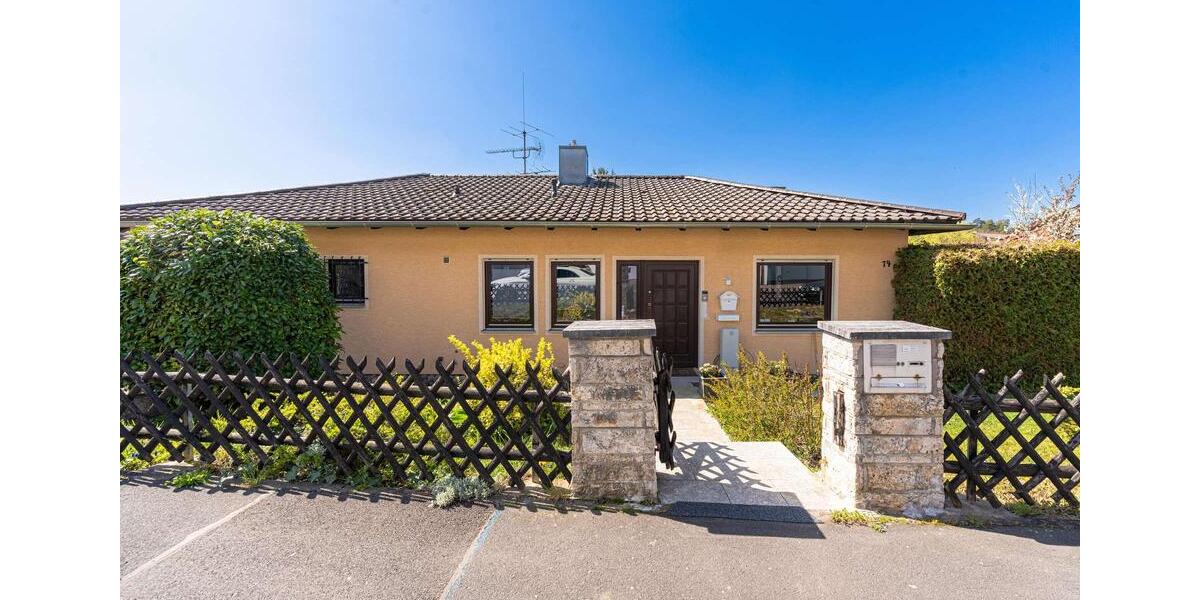 Einfamilienhaus Würzburg Dürrbachau - 8 Zimmer, 208 m&sup2;, 2.500&euro; | Angebot:26676454