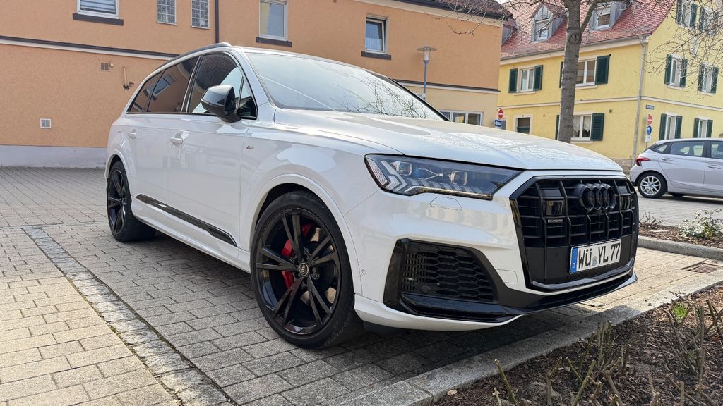 Audi Q7 99.000 km 51.300 &euro; Würzburg 97074