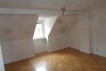 Dachgeschoßwohnung Würzburg Sanderau - 3 Zimmer, 61 m&sup2;, 600&euro; | Angebot:25988938