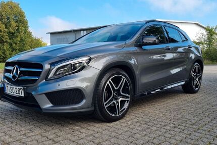 Mercedes-Benz GLA 200 99.000 km 18.000 &euro; Schwarzach am Main 97359