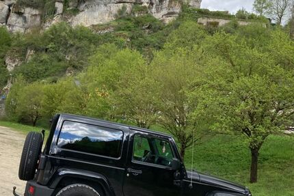 Jeep Wrangler 82.433 km 32.650 € Würzburg 97074