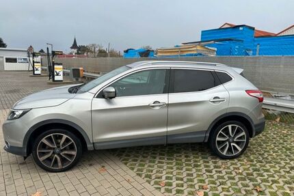 Nissan Qashqai 182.000 km 9.700 &euro; Arnstein 97450