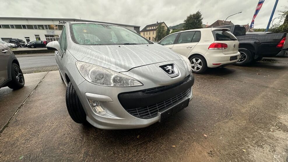 Peugeot 308 148.000 km 3.500 € Wertheim am Main 97877