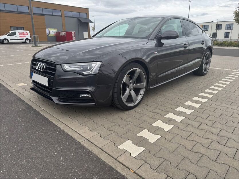 Audi A5 115.000 km 20.499 € Würzburg 97072