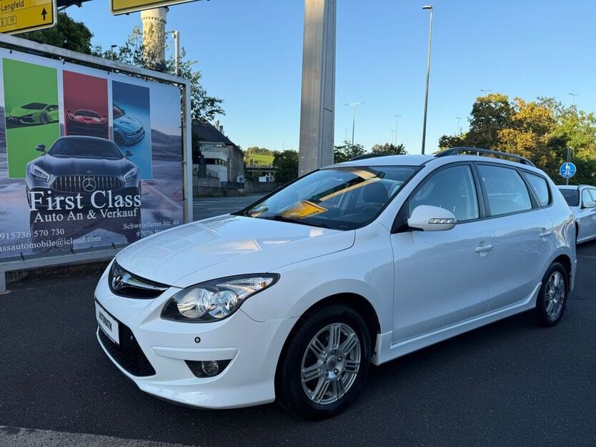 i30
