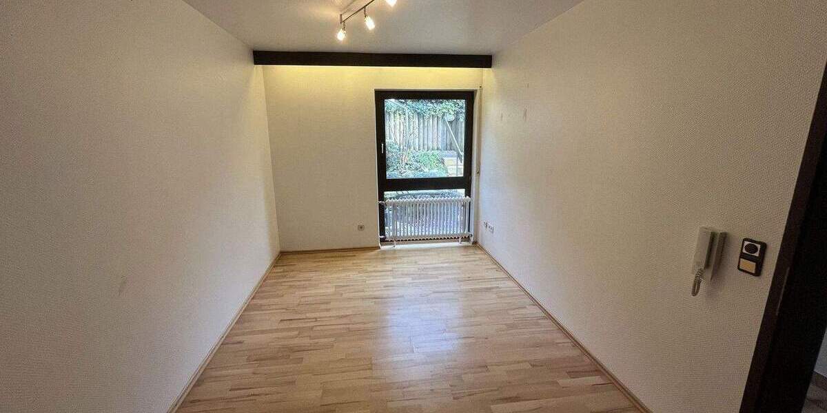 Freistehender Bungalow mit 2 Appartements 7 zimmer