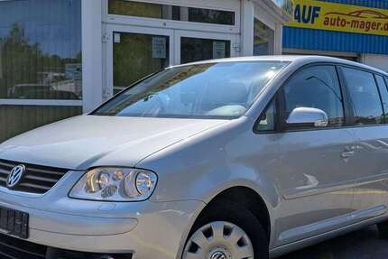 VW Touran 74.130 km 7.450 € Würzburg 97078