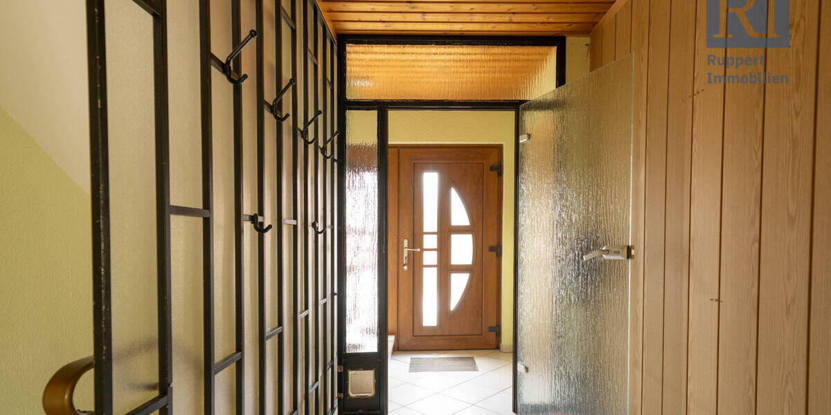 Mehrfamilienhaus, Wohnhaus Schwarzach am Main Stadtschwarzach - 7 Zimmer, 191 m&sup2;, 389.000&euro; | Angebot:21889230