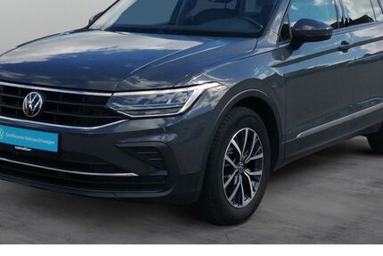 VW Tiguan 63.900 km 23.180 € Kreuzwertheim 97892