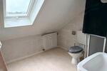 Dachgeschoßwohnung Gerbrunn - 5.5 Zimmer, 130 m&sup2;, 1.350&euro; | Angebot:26573287