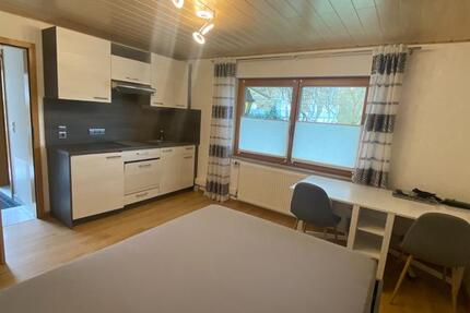 Wohnung Würzburg Heuchelhof - 1 Zimmer, 27 m&sup2;, 350&euro; | Angebot:25408122