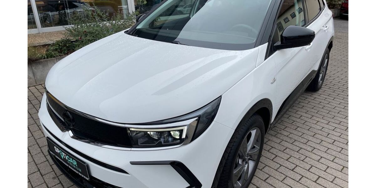 Opel Grandland (X) 11.350 km 23.850 &euro; Ochsenfurt 97199