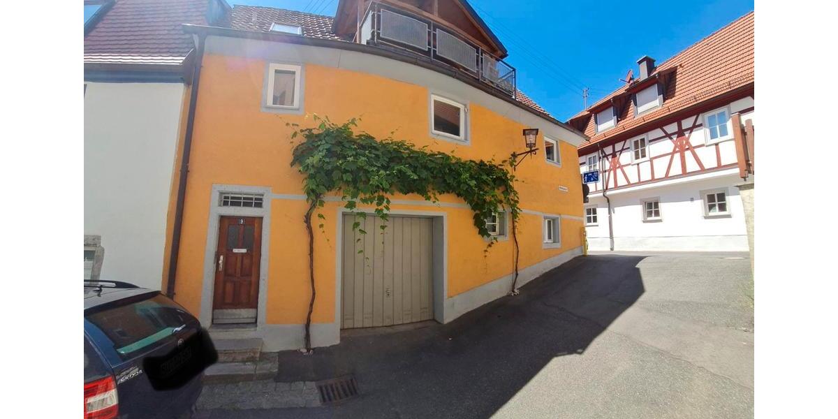 Etagenwohnung Würzburg Dürrbachau - 3 Zimmer, 110 m&sup2;, 1.400&euro; | Angebot:25026431