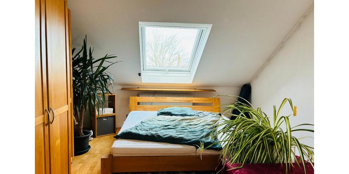 Dachgeschoßwohnung Eisingen - 3.5 Zimmer, 87 m&sup2;, 298.000&euro; | Angebot:26022242