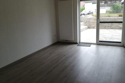Wohnung Waldbüttelbrunn - 2 Zimmer, 86 m&sup2;, 860&euro; | Angebot:26549892