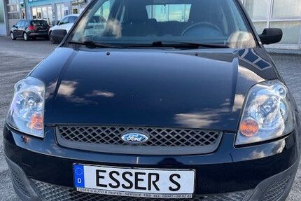 Ford Fiesta 110.136 km 2.900 &euro; Tauberbischofsheim 97941
