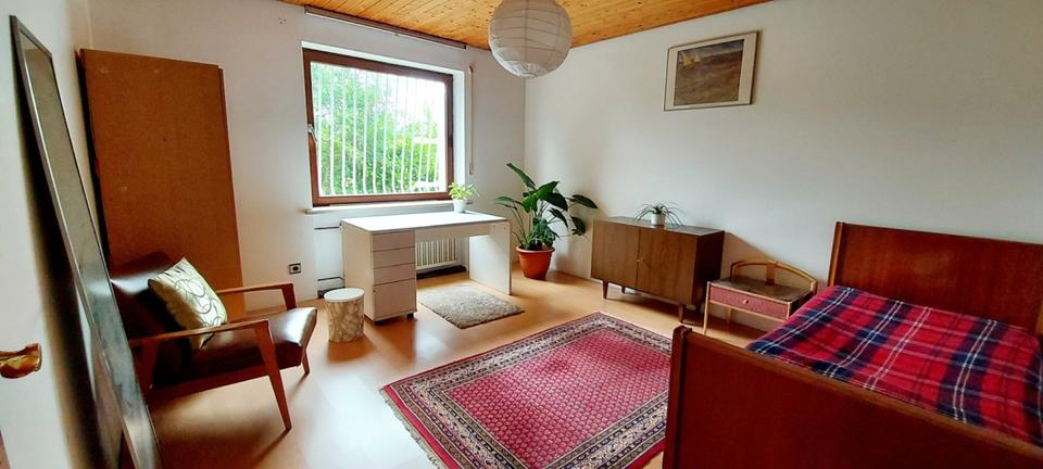 Etagenwohnung Höchberg - 1 Zimmer, 18 m&sup2;, 470&euro; | Angebot:24874152