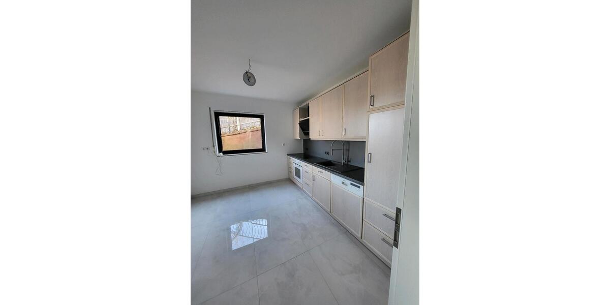 3 Zimmer Wohnung mit Garten zimmer