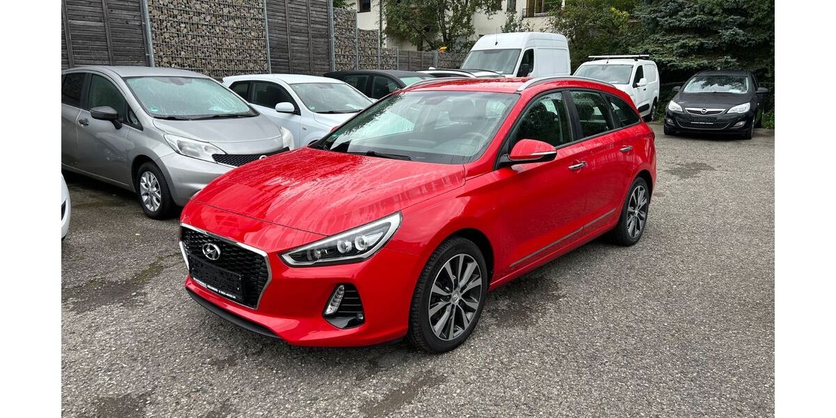 Hyundai i30 54.720 km 12.500 € Höchberg 97204