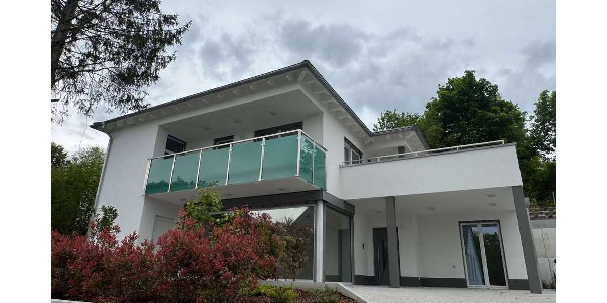 Einfamilienhaus Würzburg Lindleinsmühle - 5 Zimmer, 256 m&sup2;, 3.600&euro; | Angebot:27202151