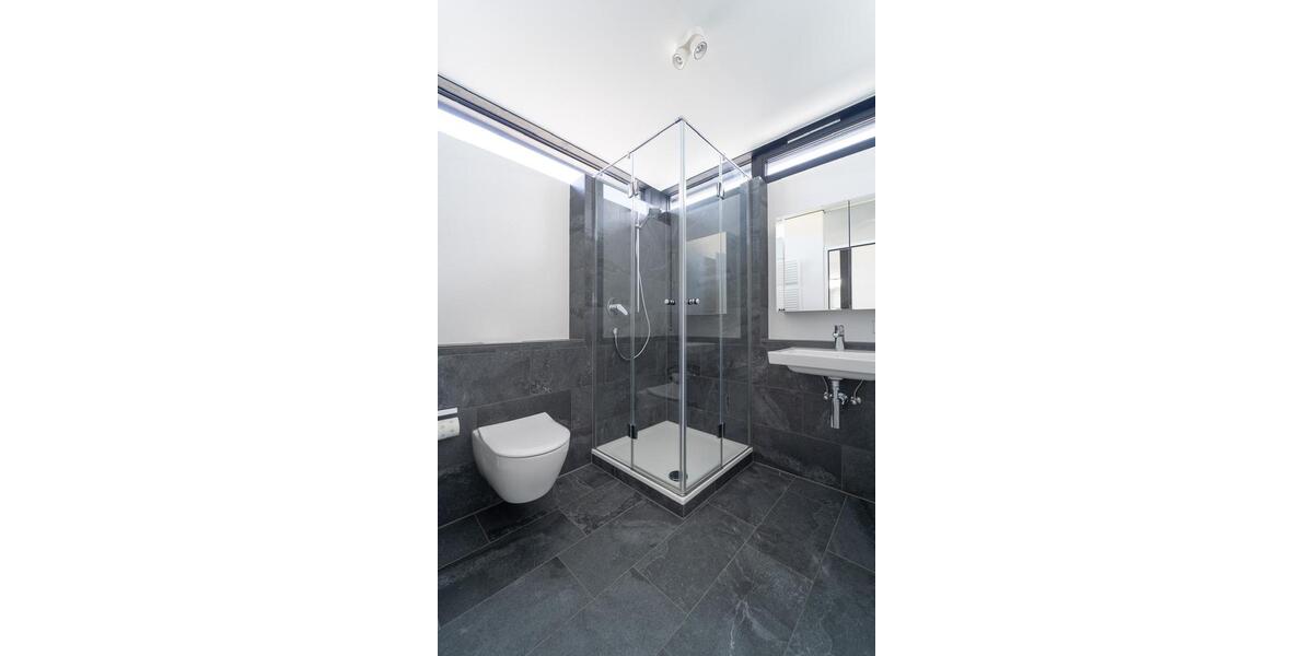 Einfamilienhaus Eisingen - 6 Zimmer, 200 m&sup2;, 2.500&euro; | Angebot:25634013