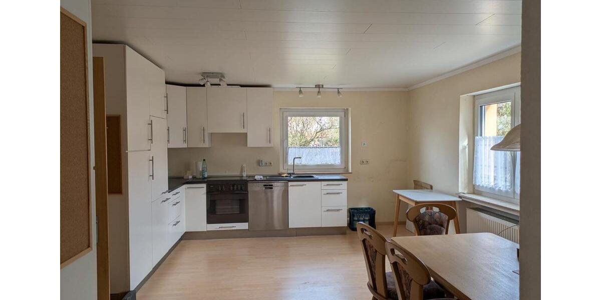 Mehrfamilienhaus, Wohnhaus Albertshofen - 10 Zimmer, 236 m&sup2;, 595.000&euro; | Angebot:26385831