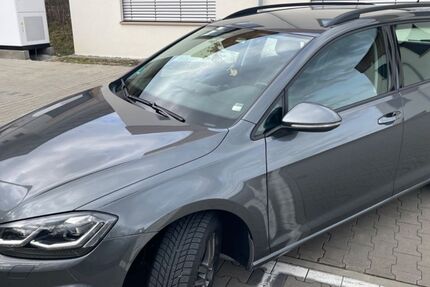 VW Golf 129.000 km 12.500 &euro; Güntersleben 97261