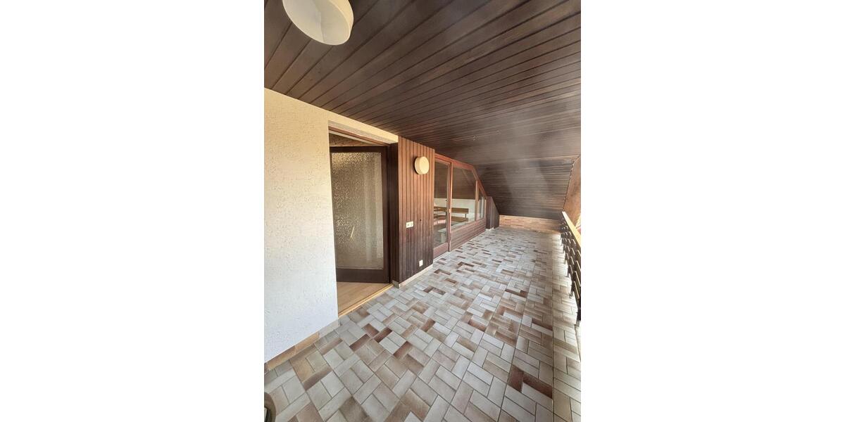 Maisonettenwohnung Randersacker - 4 Zimmer, 117 m&sup2;, 850&euro; | Angebot:25408924