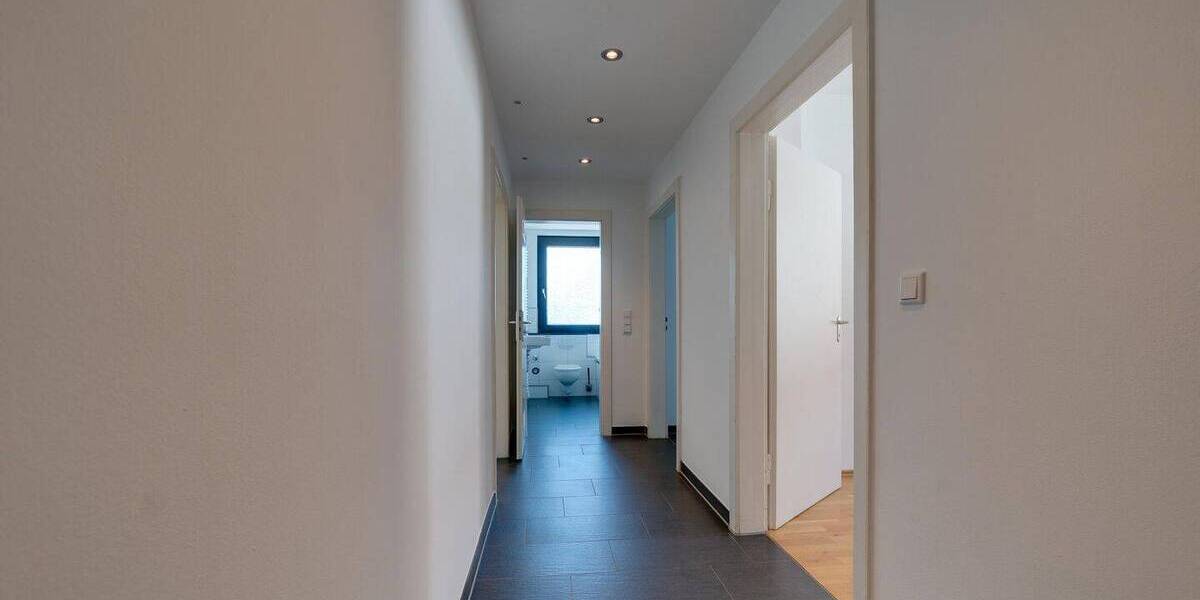 Etagenwohnung Würzburg Altstadt - 3 Zimmer, 80 m&sup2;, 370.000&euro; | Angebot:26292139