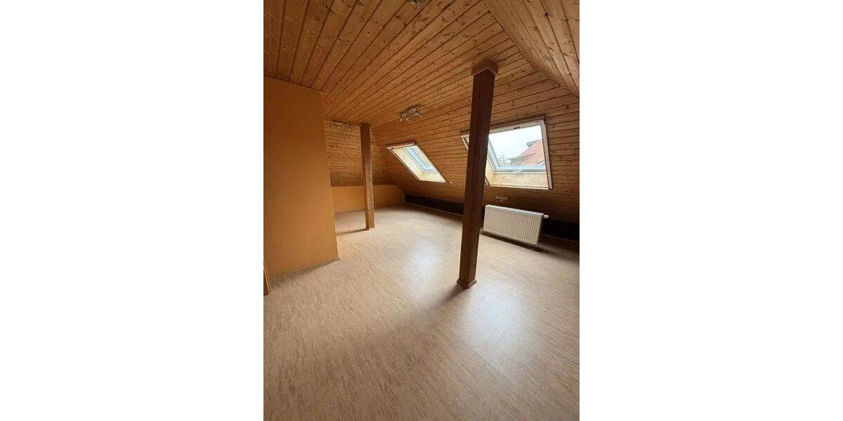 Einfamilienhaus Grünsfeld - 8 Zimmer, 266 m&sup2;, 550.000&euro; | Angebot:26395188