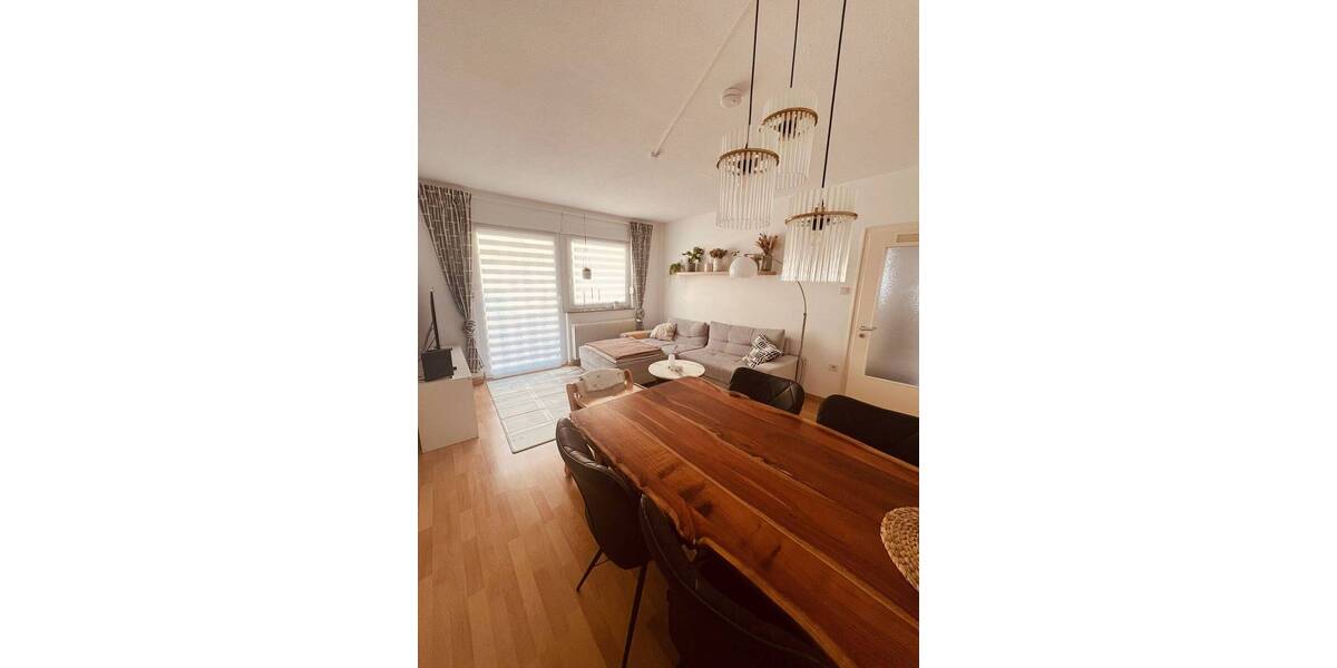 Etagenwohnung Würzburg Zellerau - 3 Zimmer, 78 m&sup2;, 1.020&euro; | Angebot:26881953