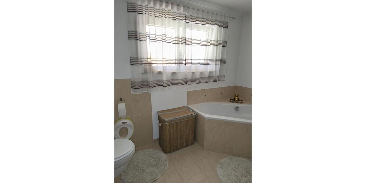 Terrassenwohnung Leinach - 3.5 Zimmer, 125 m&sup2;, 900&euro; | Angebot:26195129